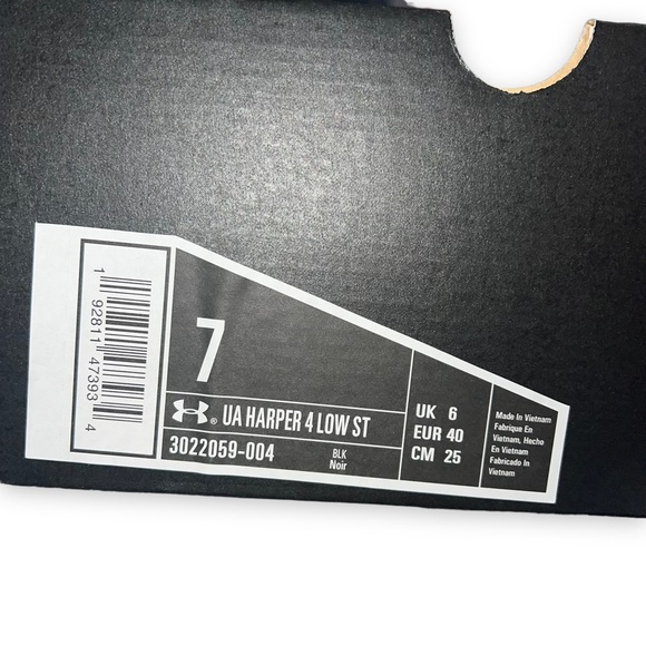 NEW Under Armour UA Harper 4 Low St Black / Gold Baseball Cleats Men’s Size 7 - Picture 2 of 9